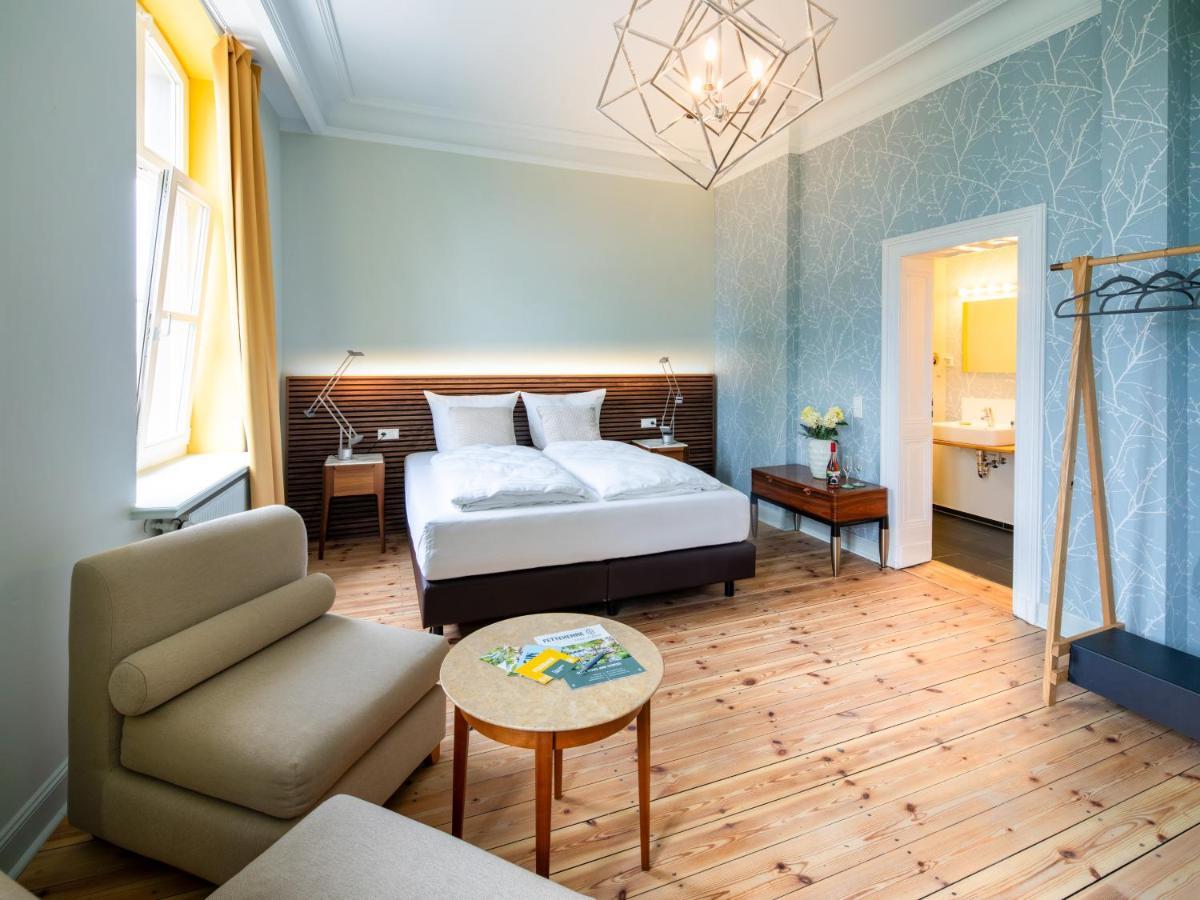 Stuckhotel Fettehenne Ratingen Exterior foto